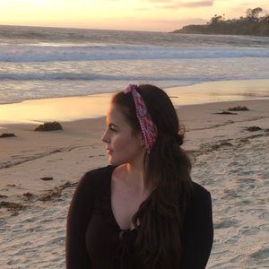 Meet your Posher, Esther